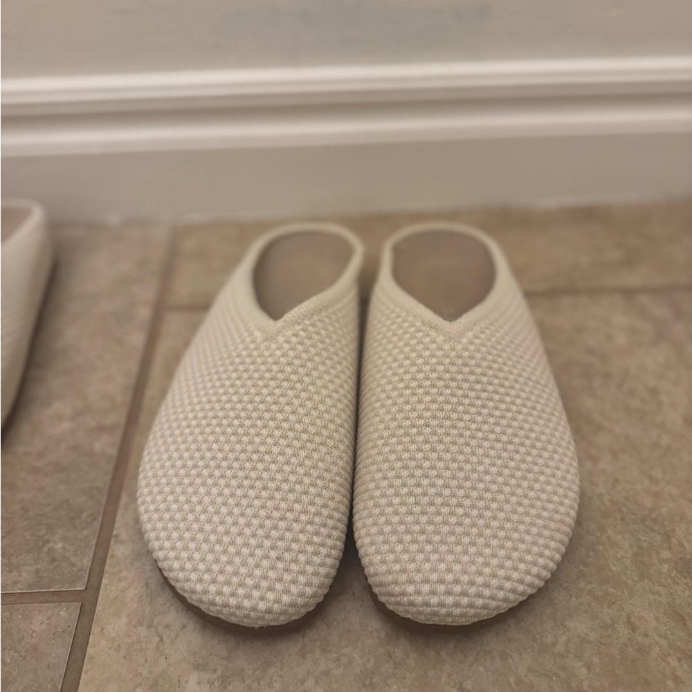 Rothy’s Clogs - Coconut Size 10
